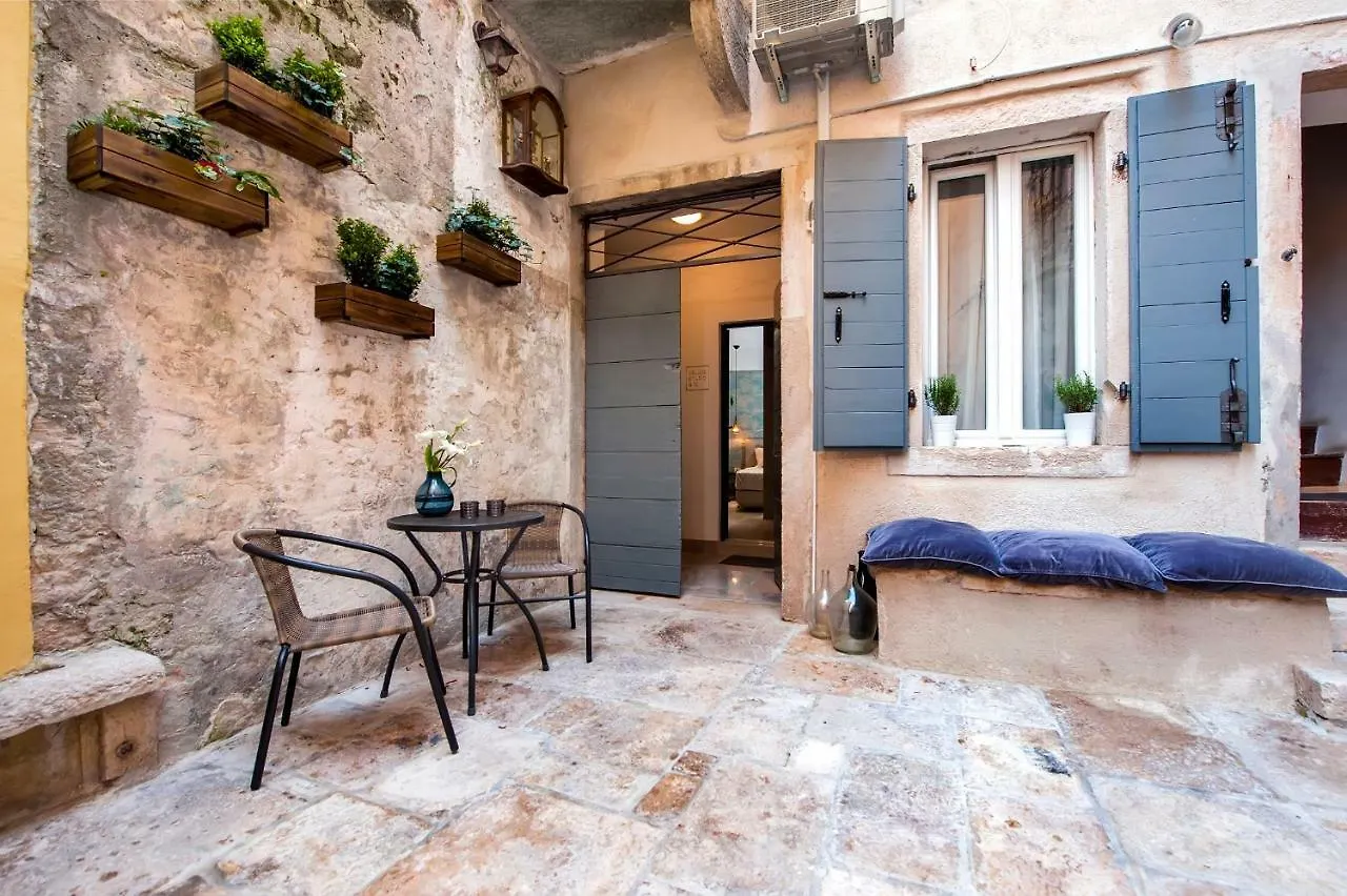 Apartment Deluxe Studio G 12 Rovinj